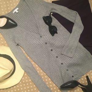 CLOSET CLOSING 8/15 - GAP Long Ribbed Cardigan